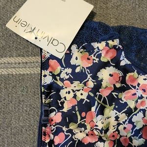 NWT // Calvin Klein Underwear Hipster Shorty